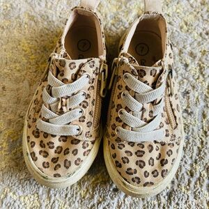 Toddler Leopard Print Canvas Sneakers